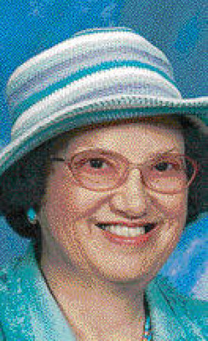 <b>Joanne Fields</b> passed away peacefully on Monday, Dec. 31, 2012. She was 75. - Joanne_E_Fields_55